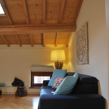 Apartamento Attic 1 Centro Storico Peschiera del Garda Exterior foto