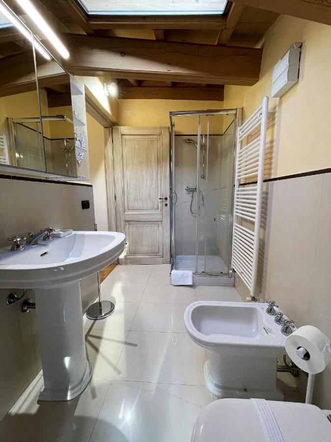 Apartamento Attic 1 Centro Storico Peschiera del Garda Exterior foto