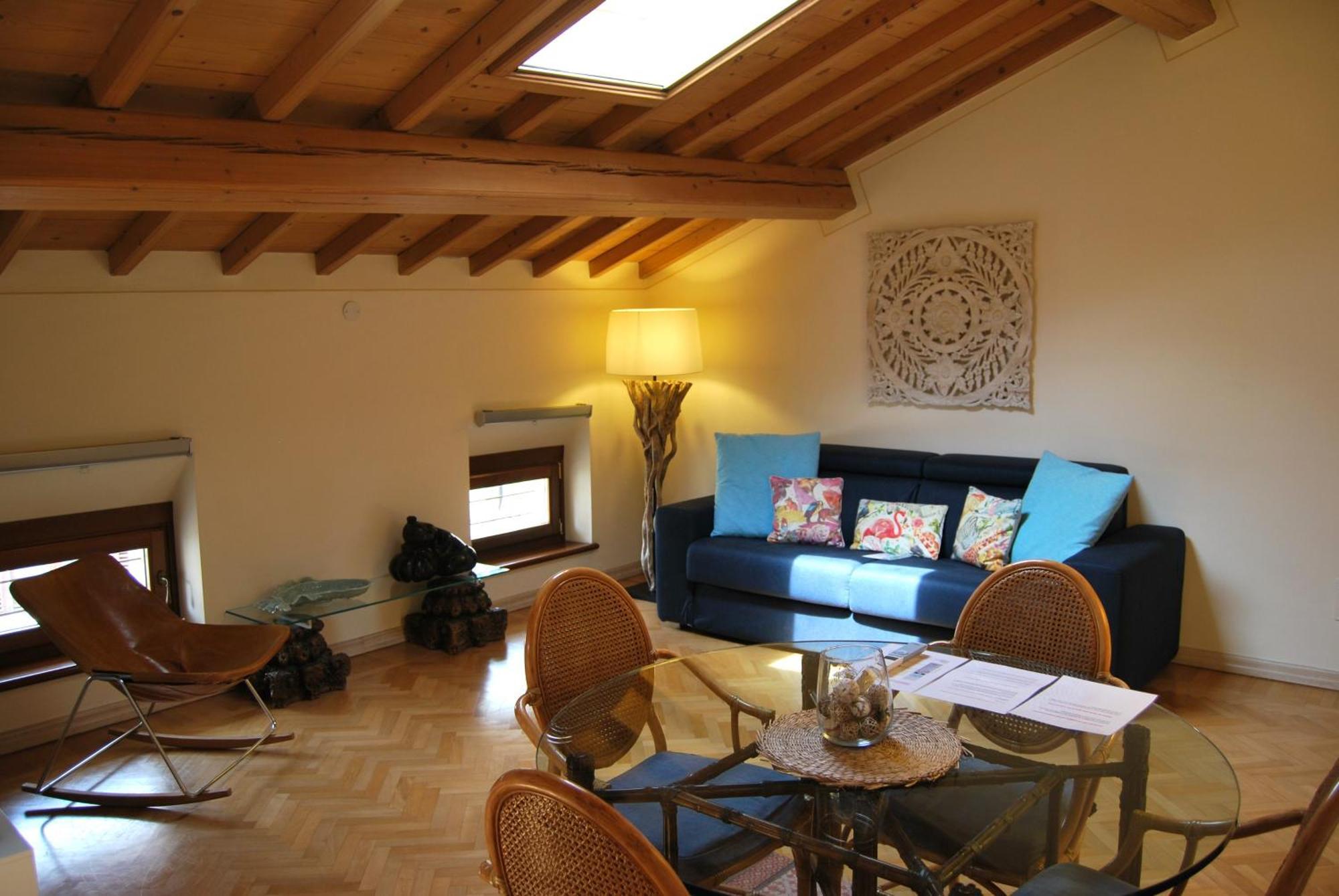 Apartamento Attic 1 Centro Storico Peschiera del Garda Exterior foto